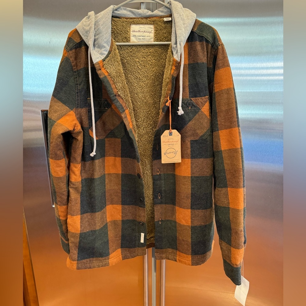 NWT Weatherproof Vintage Men’s Hooded Flannel Shirt Jacket Size Medium Plaid